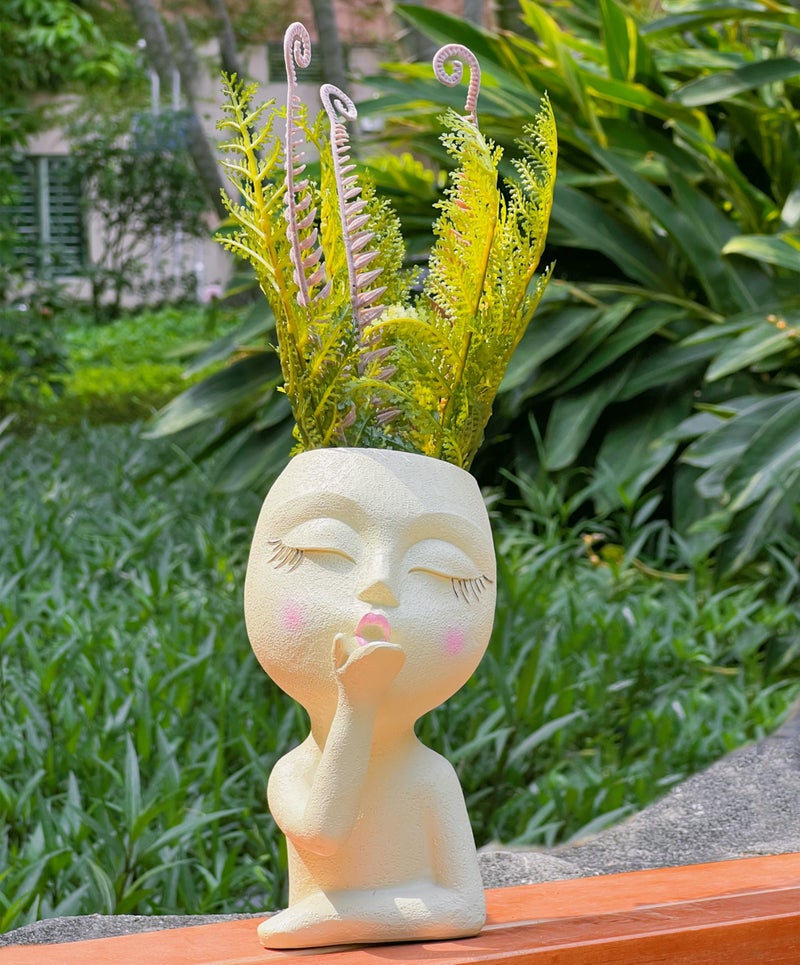 EylbKey Face Planter Pots Resin Air Kiss Head Face Planter Standing Flower Pots for Trailing Plants Handcrafted Succulent Planter Pot for Indoor and Outdoor Plants Pale Yellow 1Pack - Image 4