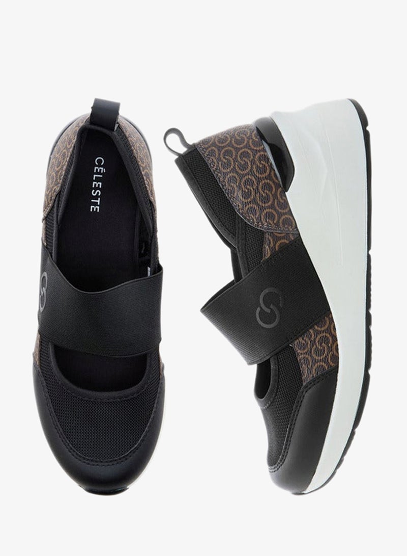 سيليست سنيكرز نسائي بنعل ويدج بطبعة شعار الماركة - Image 3