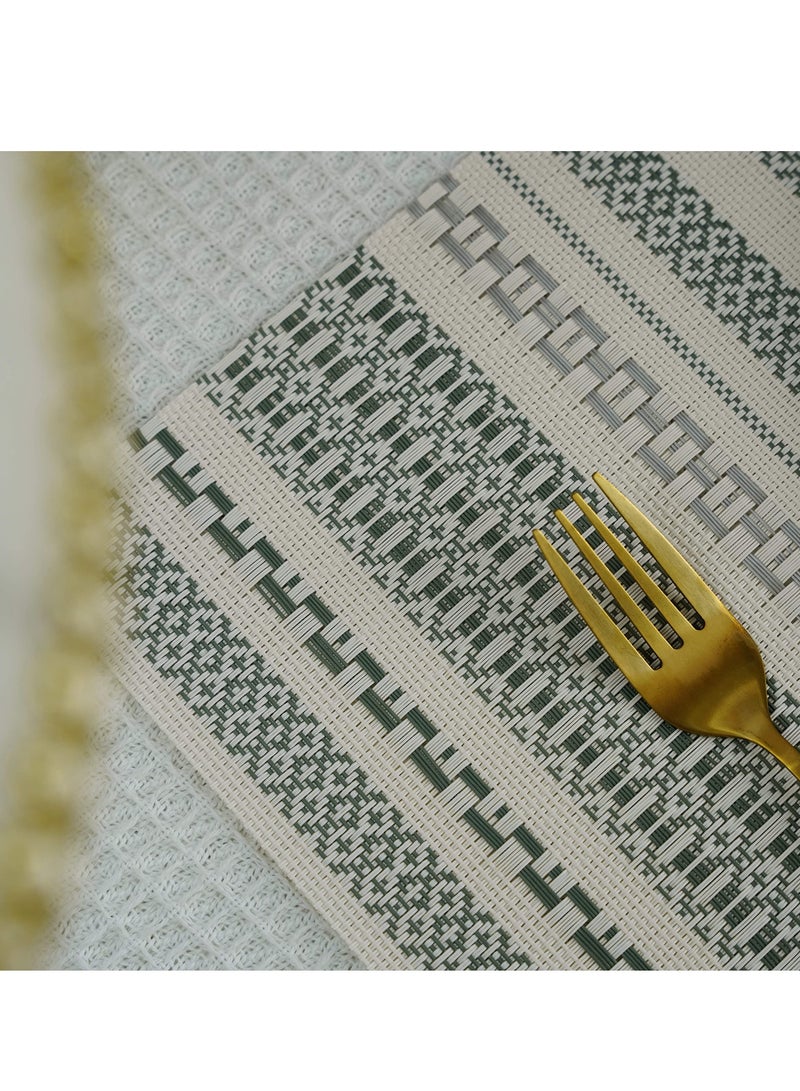 SYOSI Green Vinyl Placemats Set of 6, Heat & Stain Resistant, Non-Slip Place Mats, Washable & Wipeable Table Mats for Kitchen Dining, Indoor & Outdoor Decor - Image 4