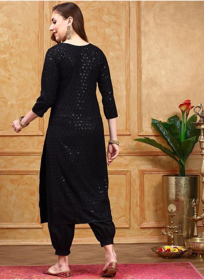 ISHIN - Women's Black Viscose Rayon Printed Regular Fit Kurta - Image 1