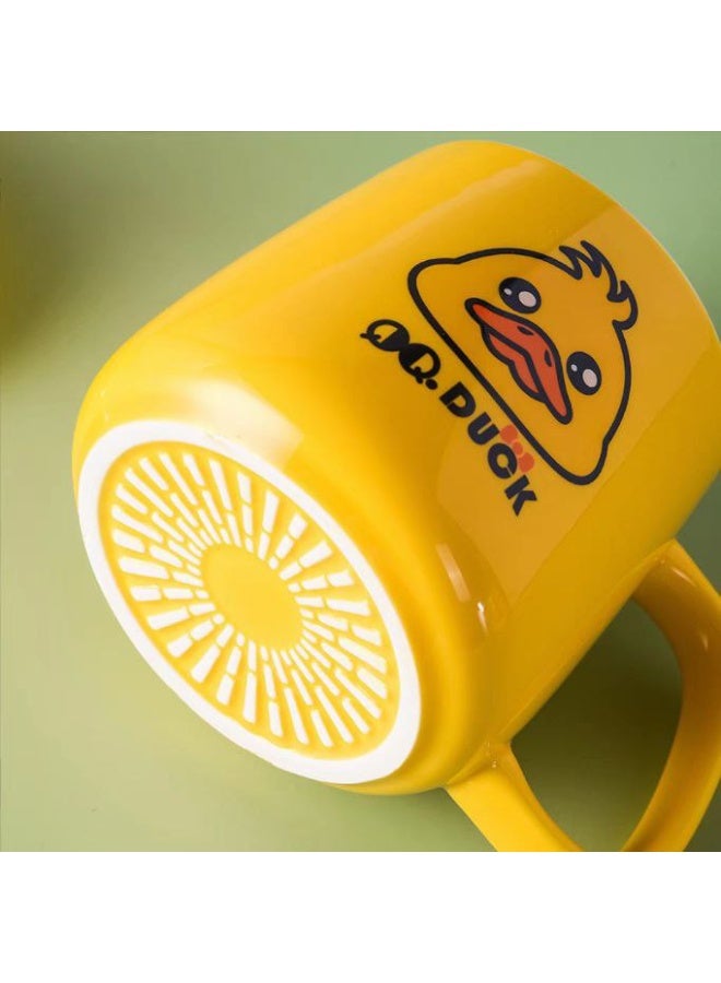 Mug with ceramic heater base