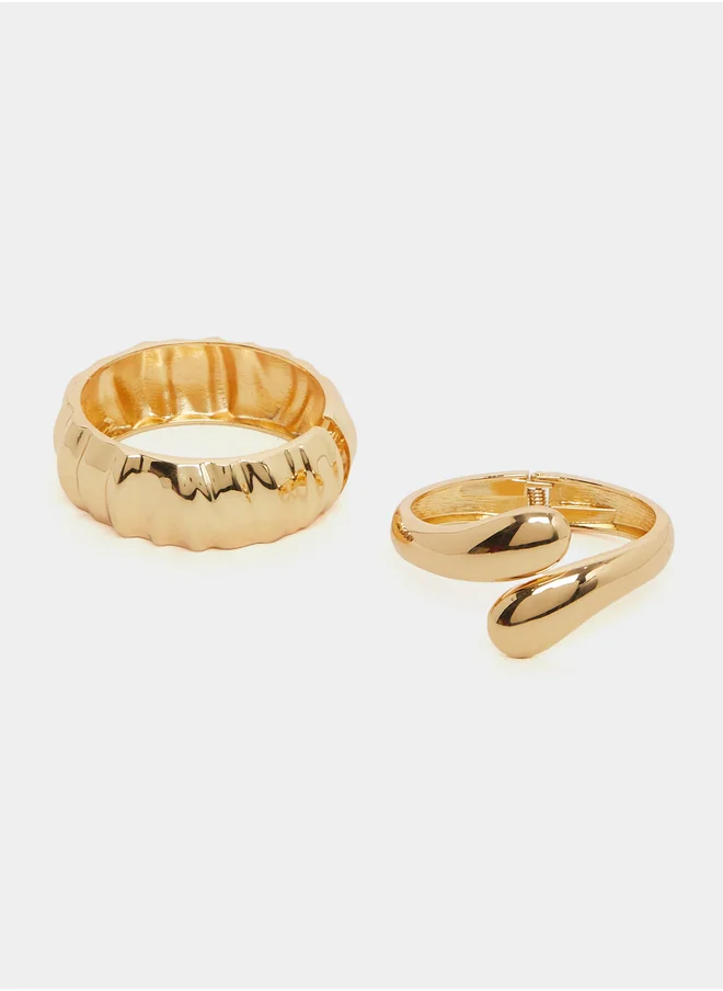 ستايلي Set of 2 - Gold Plated Bangle and Cuff Bracelet