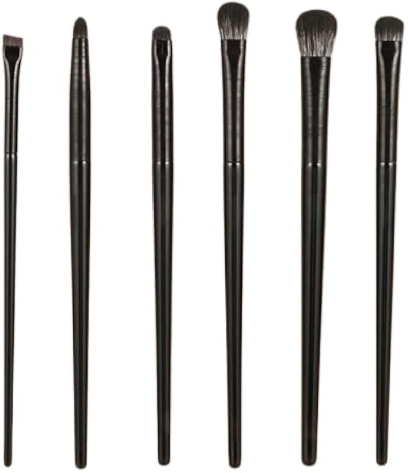 مجموعة فرش مكياج العيون الاحترافية الناعمة المكونة من 6 قطع من متجر MySouqEg، تتضمن فرشاة تحديد العيون، وفرشاة ظلال العيون، وفرشاة تحديد العيون، وفرشاة الحواجب، وأداة تجميل الوجه للنساء.