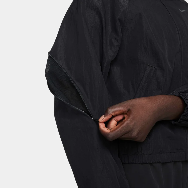 Nike Black Women's Running Division Repel Jacket for Women | Best Price UAE