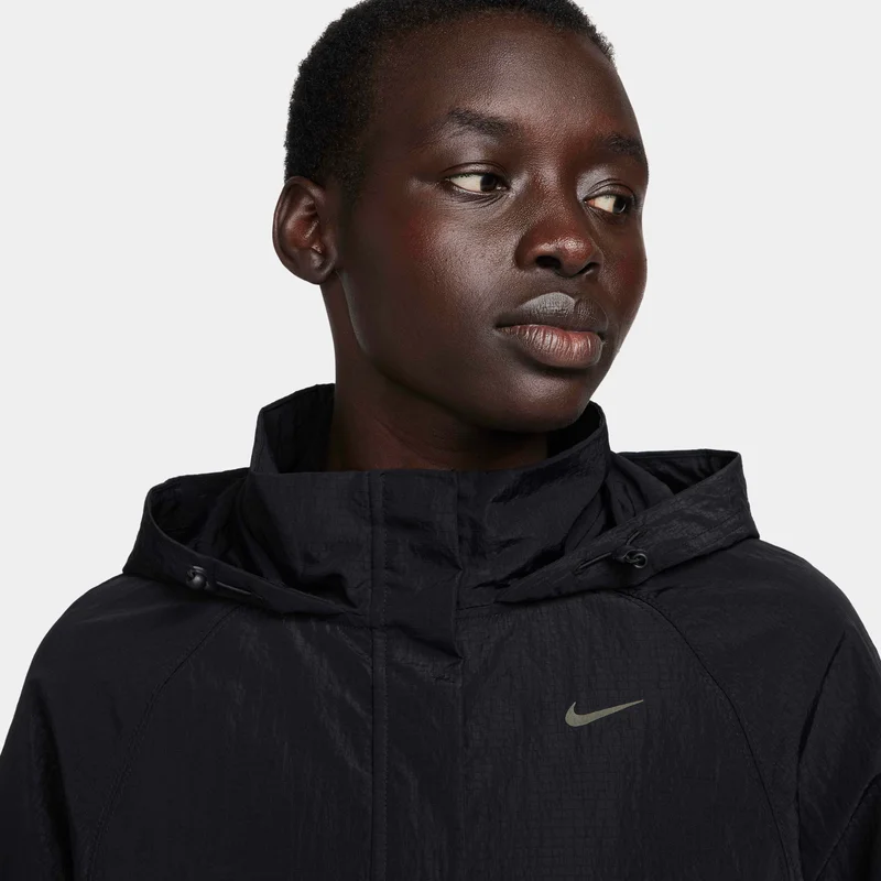 Nike Black Women's Running Division Repel Jacket for Women | Best Price UAE
