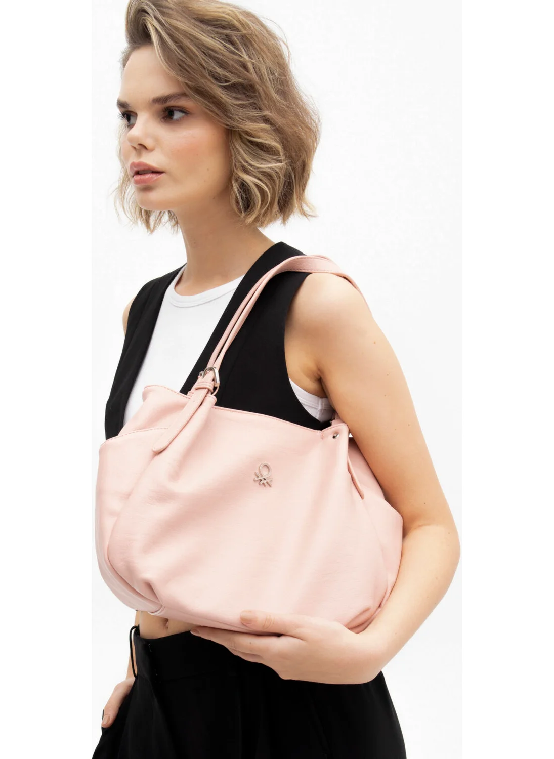 يونايتد كولورز أوف بينتيون Benetton Women's Shoulder Bag Pink BNT1229