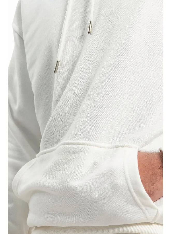 Wecre8 Men White Hoodie and Pants Set