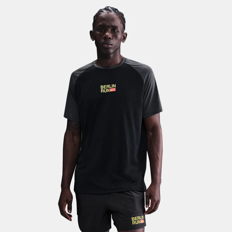 Nike Men's City Marathon Stride Running T‑Shirt