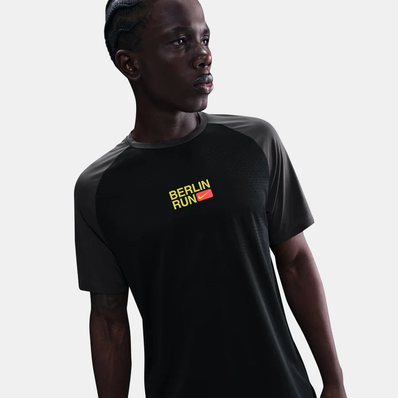 Nike Men's City Marathon Stride Running T‑Shirt