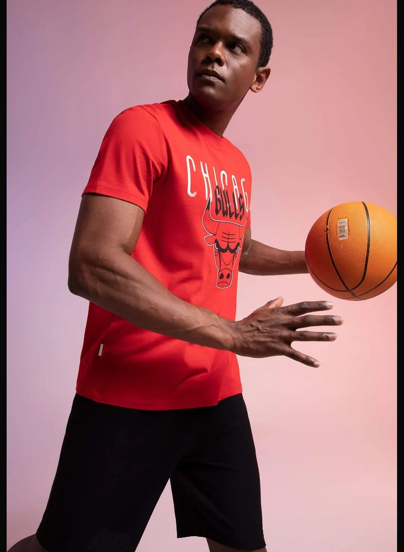 ديفاكتو Man NBA Chicago Bulls Licenced Knitted T-Shirt