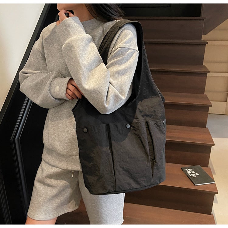 Women's Solid Color Shoulder Bag with Large Capacity and Multiple Pockets - Image 3
