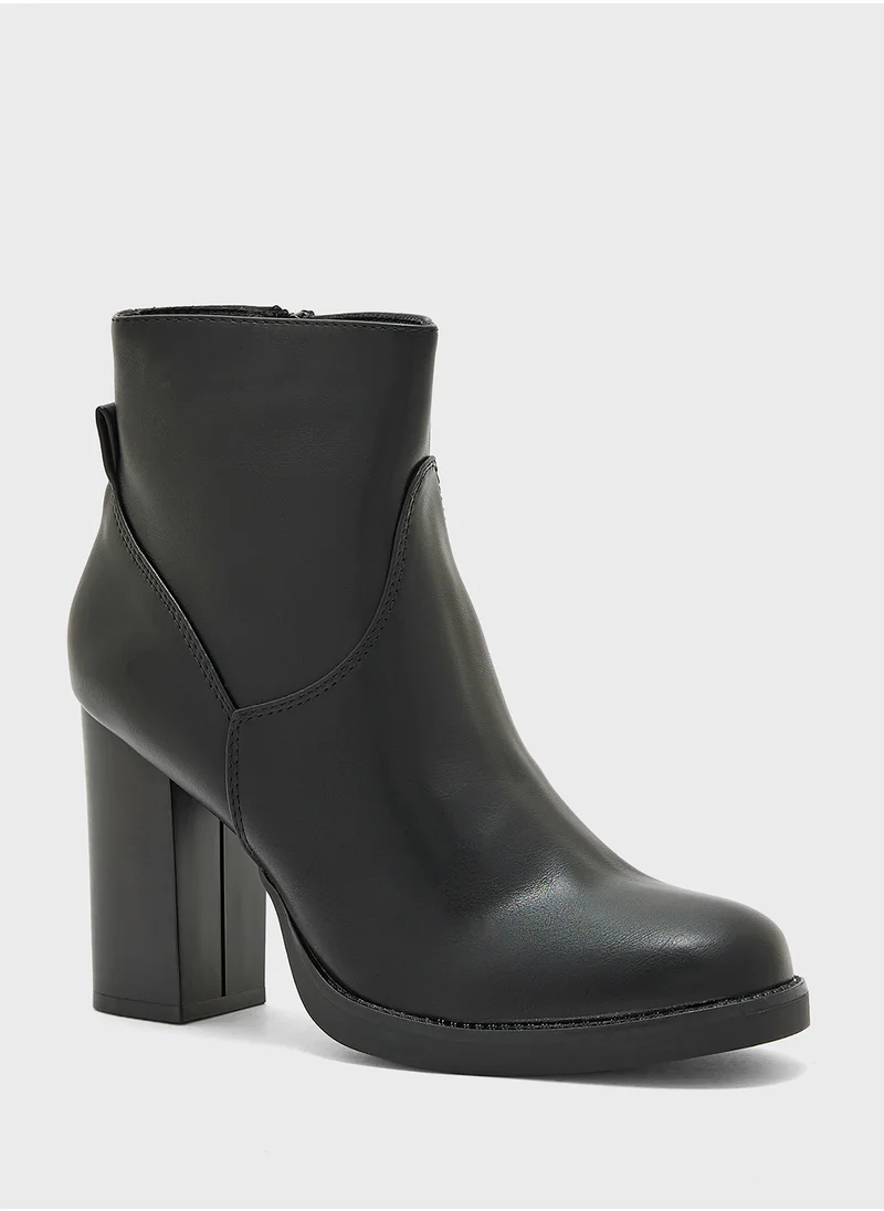 ترافل من نمشي Platform Block Heel Ankle Boots