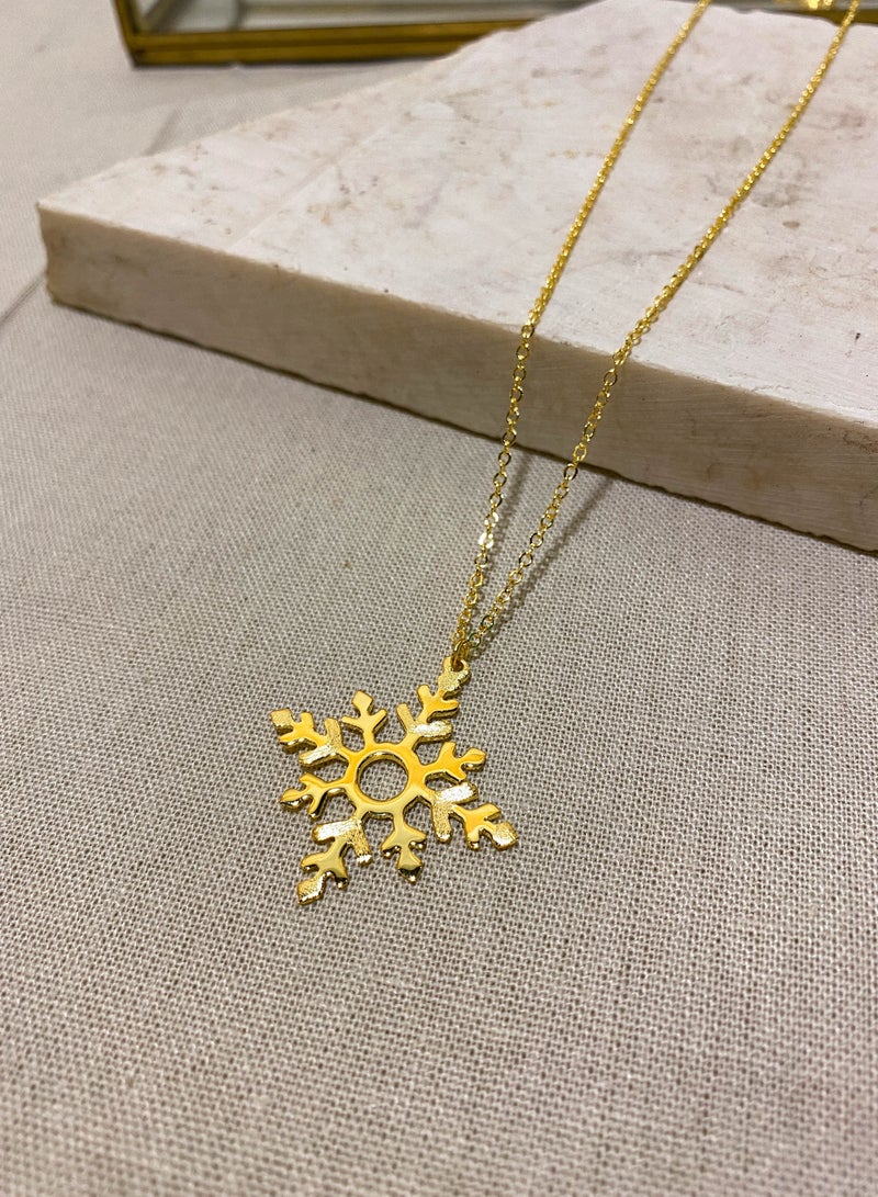 Trendella Snowflake Necklace - Image 2