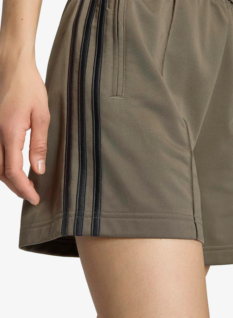 Adidas Originals BRANCH/UTIBLK Firebird Classic Shorts for Women | Best Price UAE