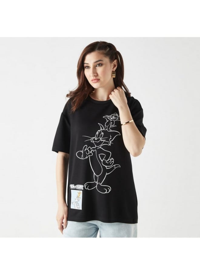 SP Characters Tom and Jerry Print T-shirt with Crew Neck and Drop Shoulder Sleeves  - Image 3