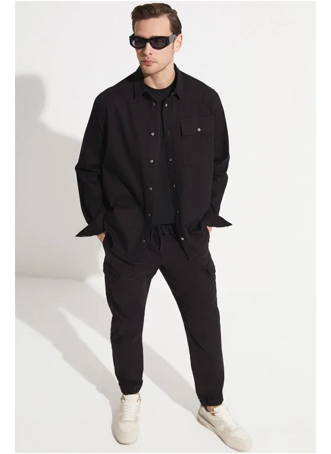 JUNE June Men Regular Fit 100% Cotton Denim Single Pocket Shirt Black