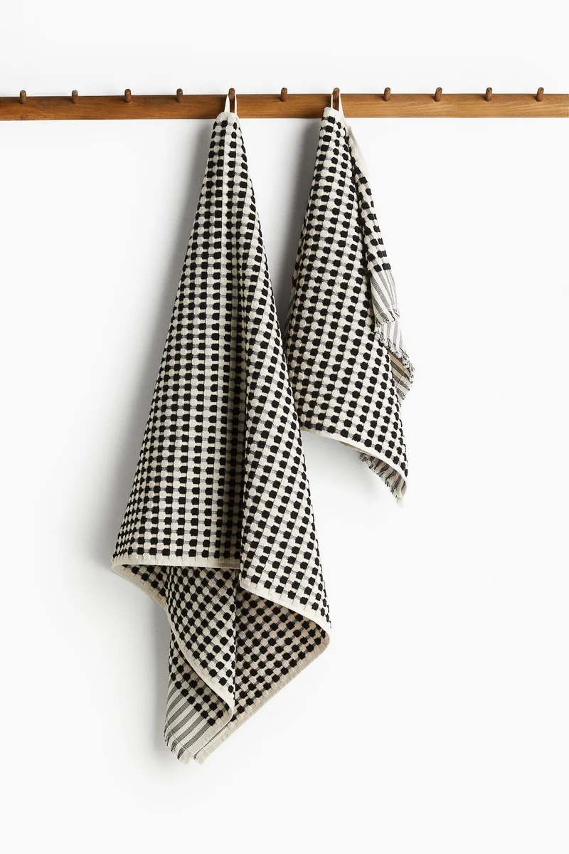H&M Patterned cotton terry hand towel