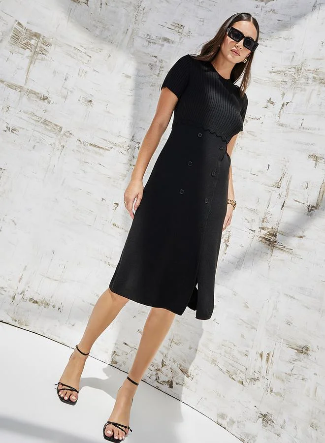 ستايلي Button Detail Ribbed Midi Dress with Front Split