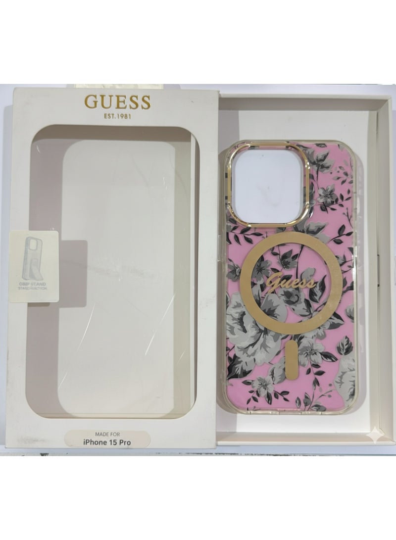 Guess iPhone 15 Pro MagSafe case