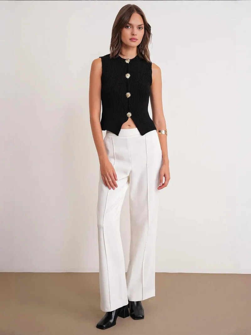 MixRay Mixray Textured Knit Crop Top with Button Details