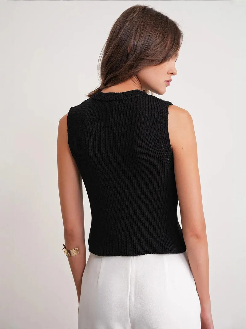 MixRay Black Mixray Textured Knit Crop Top with Button Details for Women | Best Price UAE