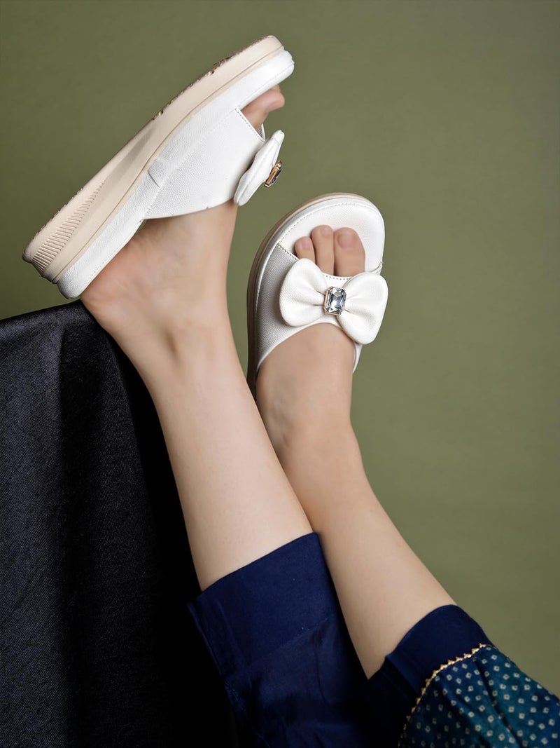 Shoetopia Women Pull On Platform Heels - Image 2