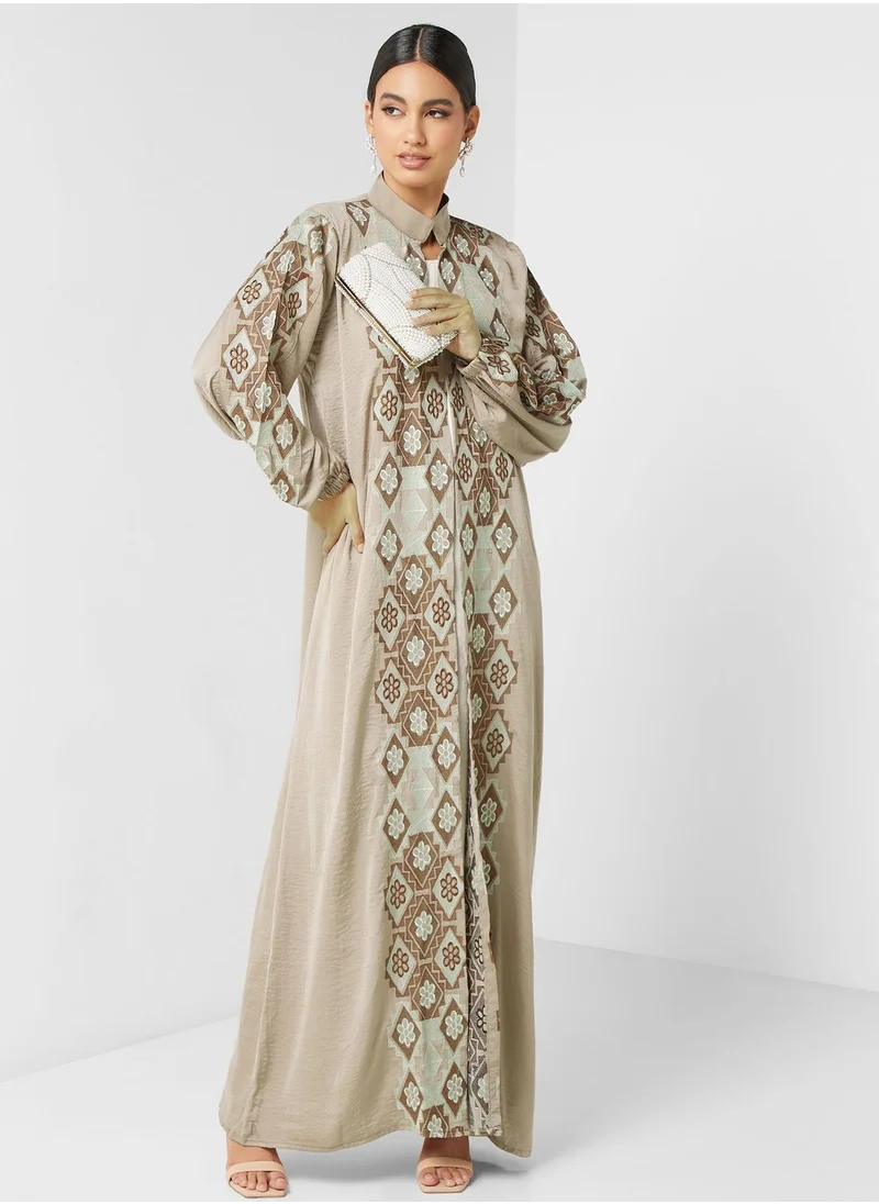 hayas closet Embroidered Balloon Sleeve Abaya