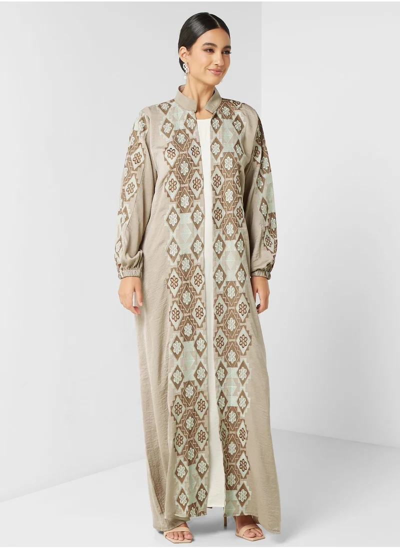 hayas closet Embroidered Balloon Sleeve Abaya