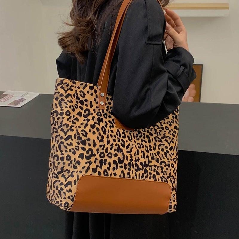 Retro Leopard Print Canvas Large Capacity Tote Bag Explosions Women'S Bag Trend Shoulder Underarm Bag - Image 4