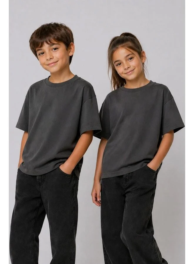 Zuzunga Unisex Basic Short Sleeve Kids T-Shirt.
