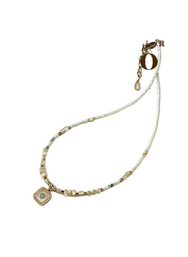 Women's Vintage Natural Shell Beaded Choker Necklace, Gold Plated Square Pendant, Minimalist Retro Clavicle Chain, Elegant Casual Party Wedding Jewelry Gift for Ladies - Image 3