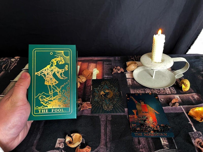 AYME Green Gold foil Tarot Cards Game with Guide Book, 78 Cards Tarot Deck for Beginners and Professional Player with Box Tarot PVC Durable Waterproof Wrinkle Resistant - Image 3