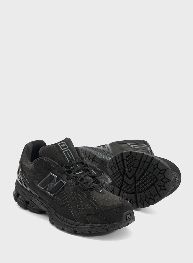 نيو بالانس 1906 Sneakers