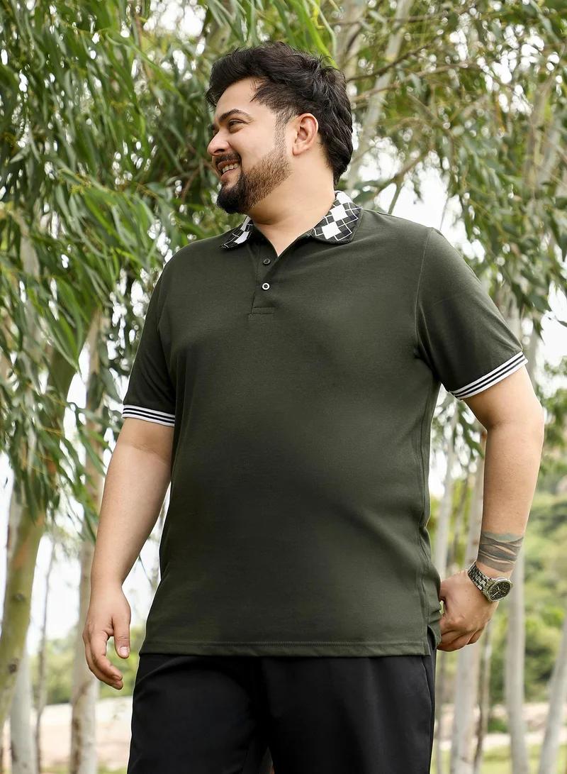 انستافاب بلس Instafab Plus Men Block Argyle-Knit Polo T-Shirt | Jacquard Polo Neck , Short Tipping Cuff Sleeves | Half-Button Closure , Straight Hem | Colourblock Knit Fabric For Casual & Daily Wear | Green