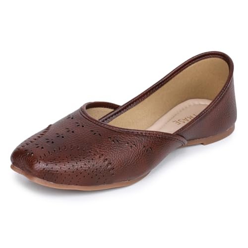 TRASE Traditional Jutti for Women & Girls | Flat Sole, Soft Lining, Cushion Footbed | Casual Wear & Comfortable Ethnic Footwear for Wedding & Festive (Brown, 7 UK) - Image 1