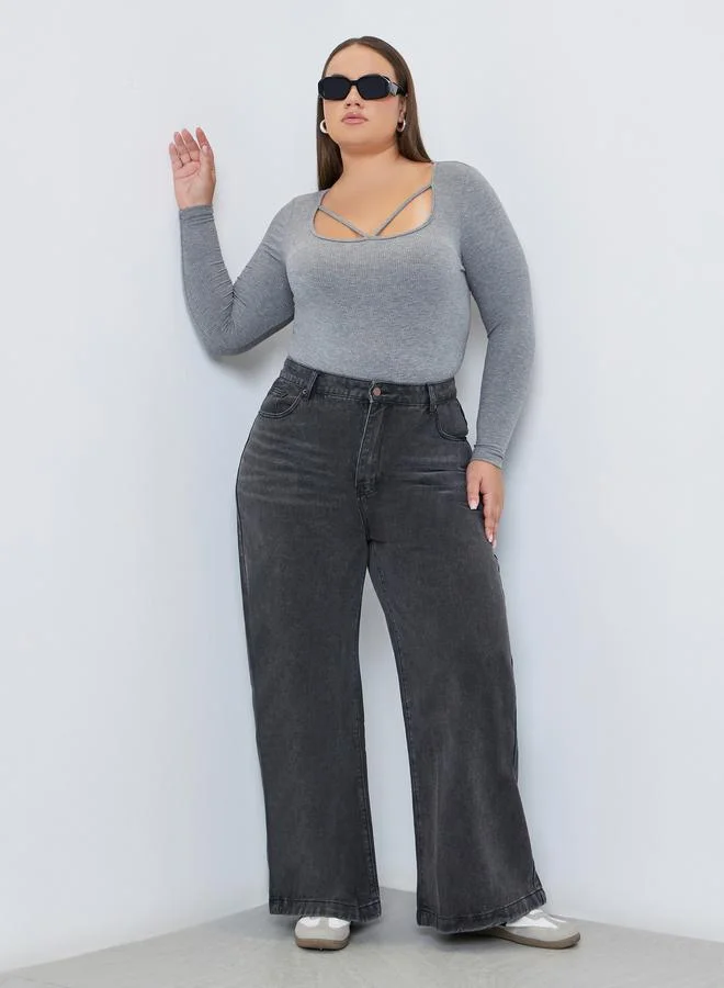 Styli Styli Plus Mid Rise Wide Leg Jeans