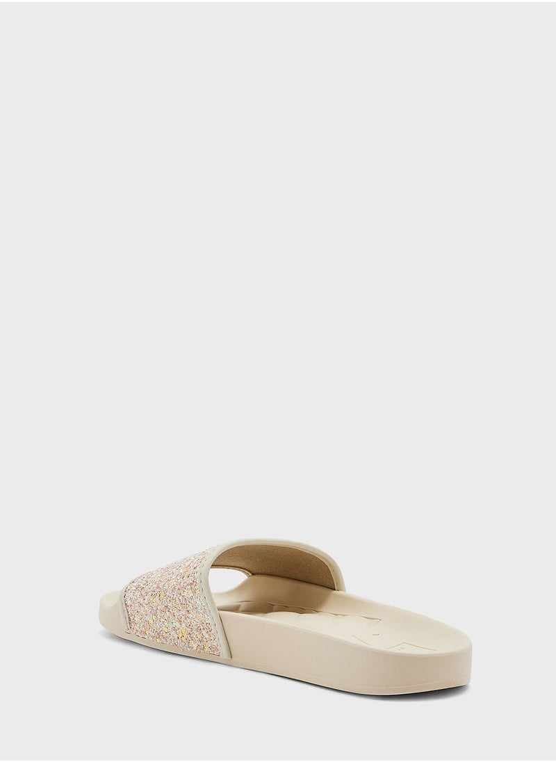MOLECA - Haisley Flip Flops - Image 1