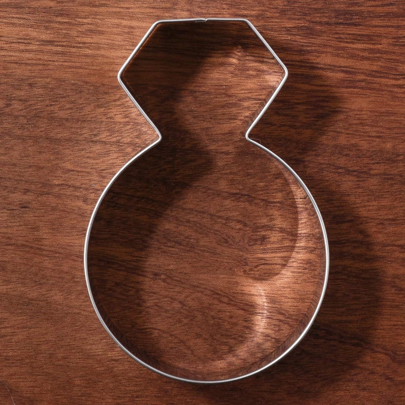 LILIAO Diamond Ring Cookie Cutter for Wedding/Engagement - 2.8 x 4 inches - Stainless Steel - Image 4