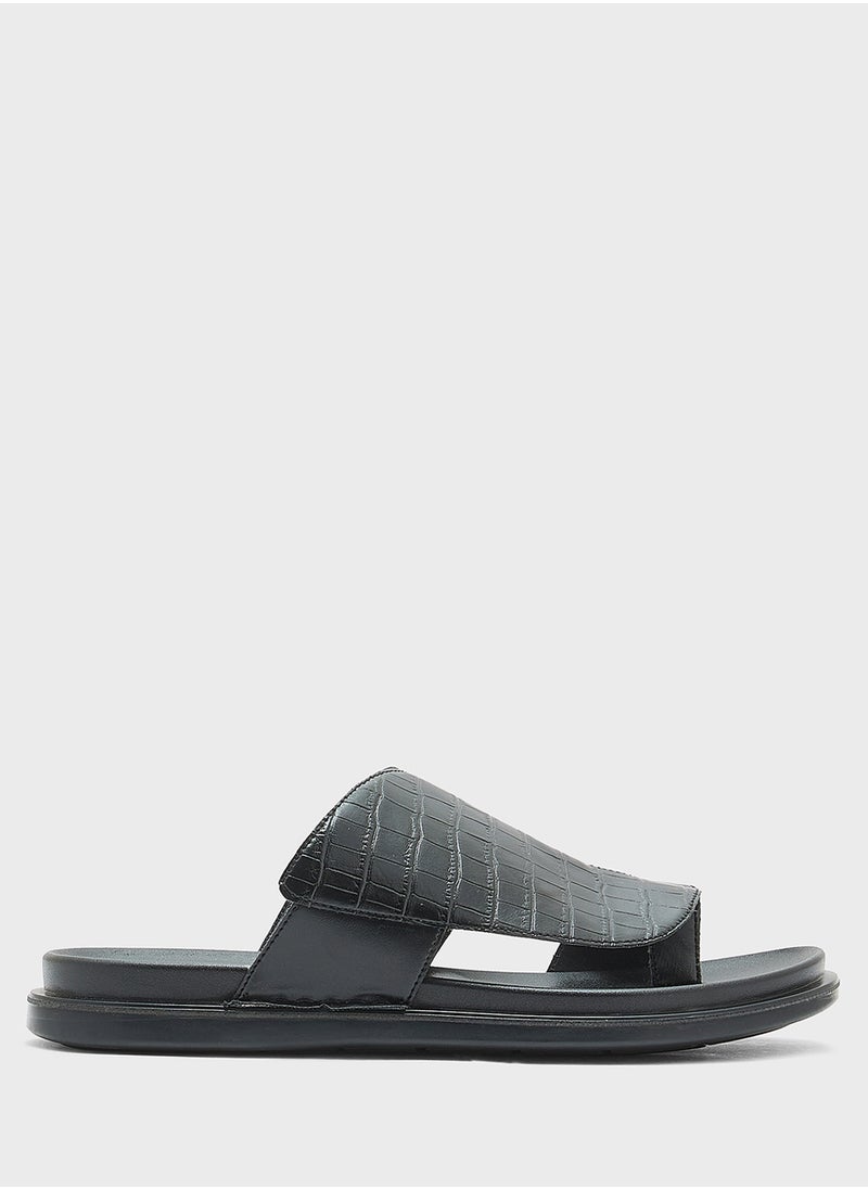 Robert Wood Arabic Sandals  - Image 2