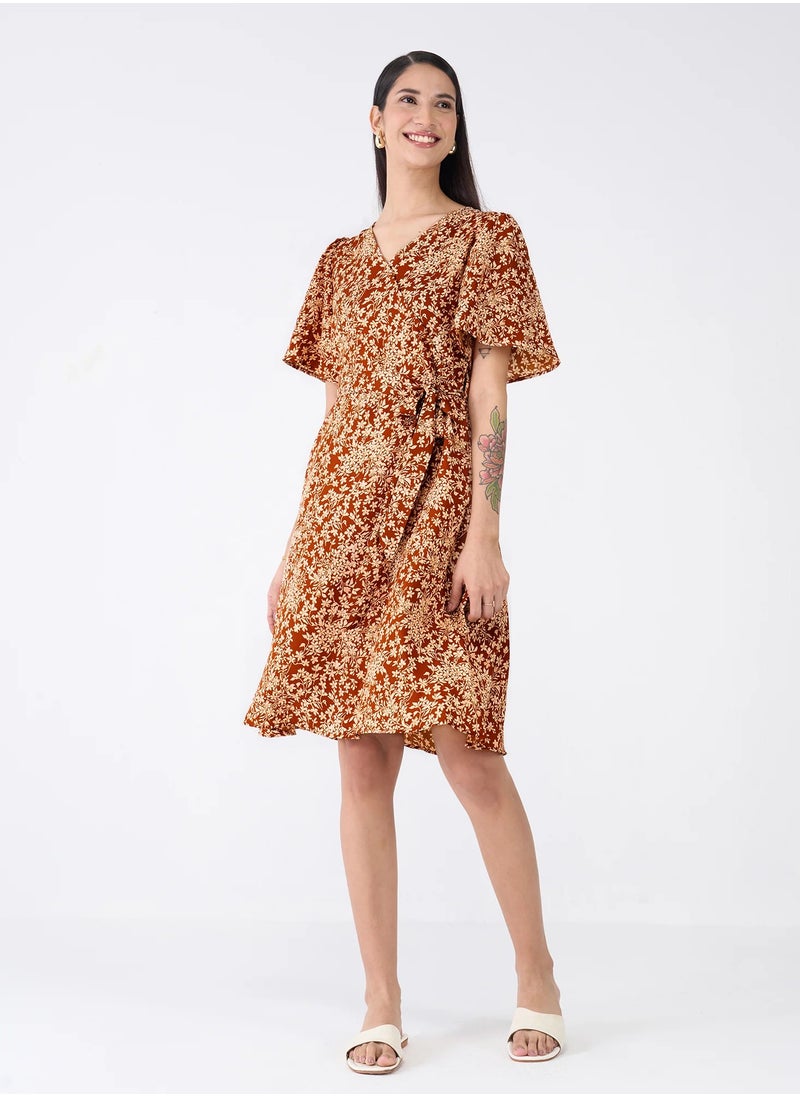 Salt Attire Women's  Elegant Floral Flutter Sleeve Dress in Brown Floral Print with V-Neckline - Perfect for Any Occasion and Machine Washable for Effortless Style and Easy Care  - Image 5