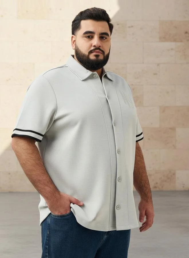 Men Regular Fit Collared Embroidered Short Sleeve Shirt