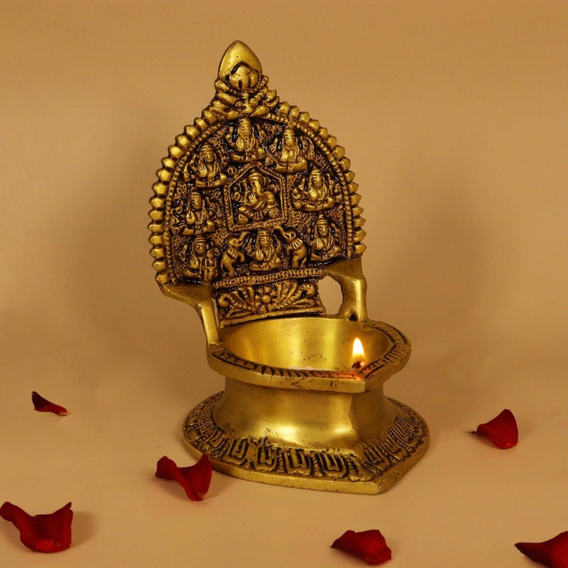 سبيل بوكس مصباح أشتالاكسمي التقليدي من النحاس للعبادة، مصباح زيت بأشكال لکشمي الثمانية لمعبد المنزل، كاماشي ديفي ما، الوزن 625 جرام، الارتفاع 5 بوصات، مصباح غانيش أشتالاكسمي العتيق