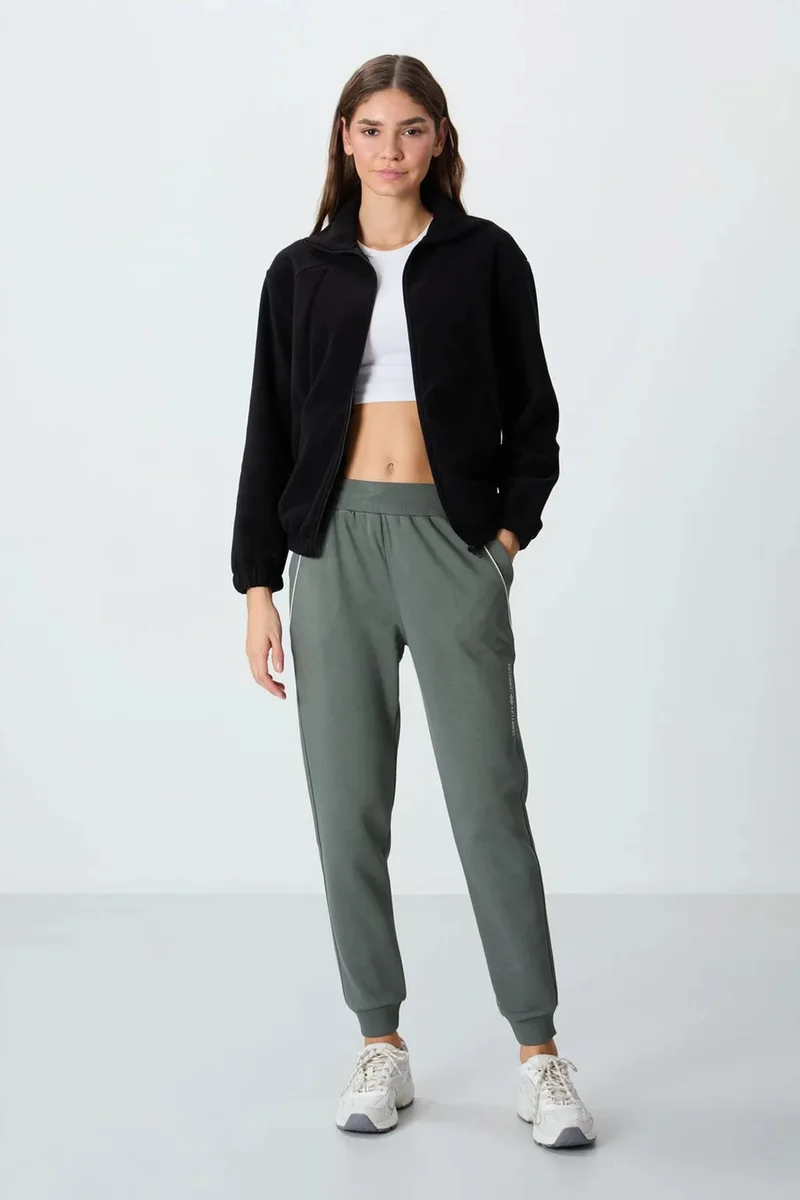 تومي لايف TOMMY Color Block Oversized Zip-Collar Sweatshirt