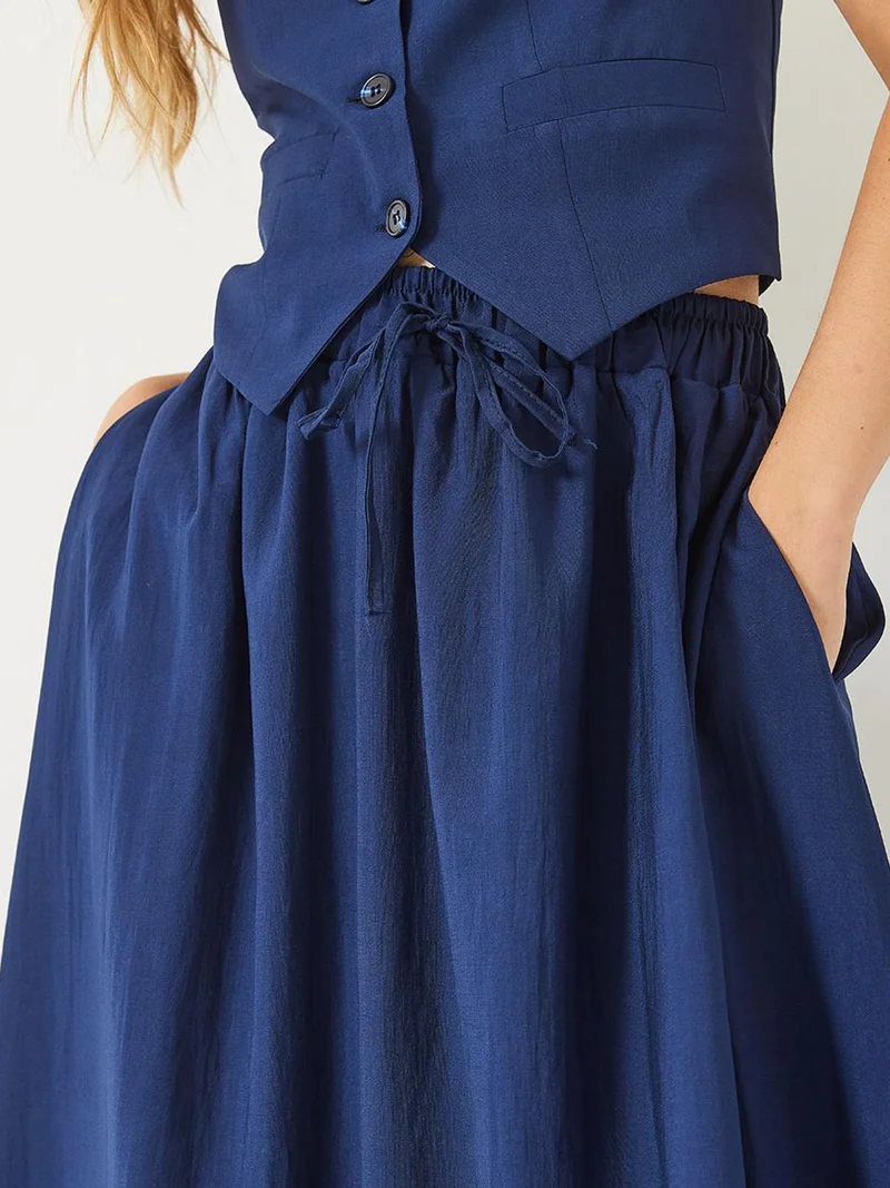 Bianco Lucci LUCCI V-Neck Vest and Maxi Skirt Two-Piece Coord Set