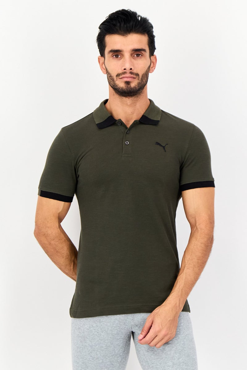 PUMA تي شيرت بولو للرجال بأكمام قصيرة مناسب للرياضة في الهواء الطلق، زيتوني داكن - Image 1