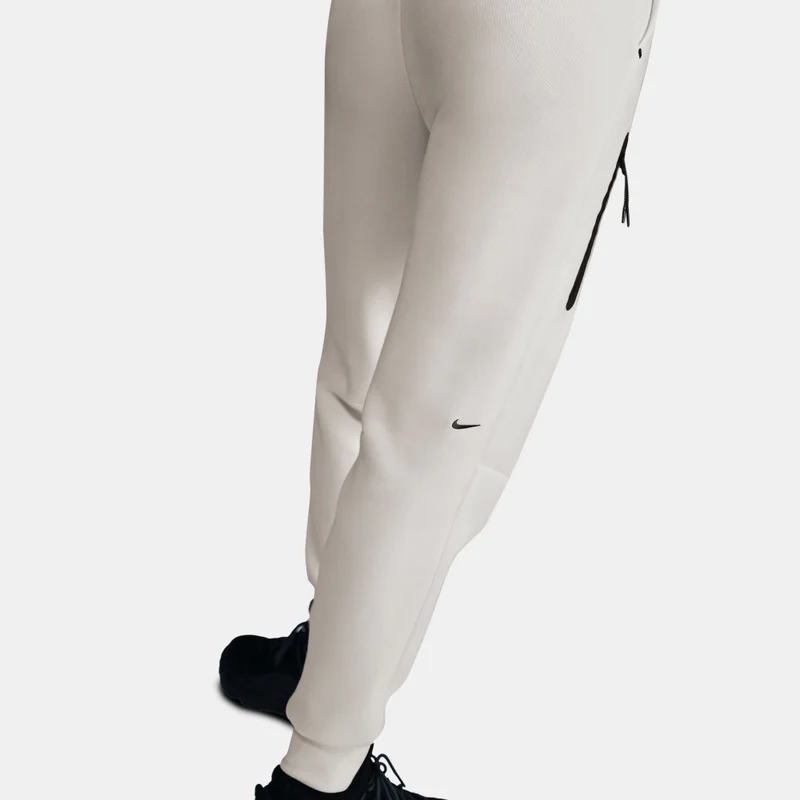 Nike white Women's Sportswear Tech Fleece Windrunner Joggers for Women | Best Price UAE