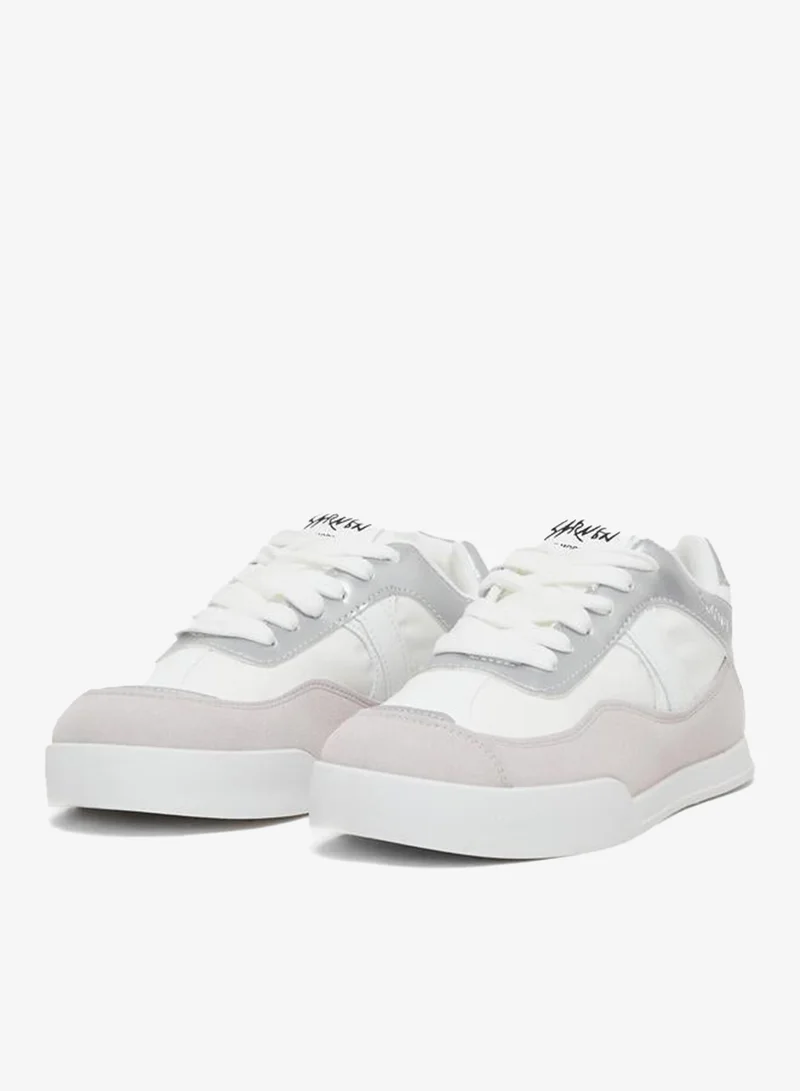 ستايلي اكتيف سنيكرز فلاتفورم بأربطة مزينة بالدانتيل