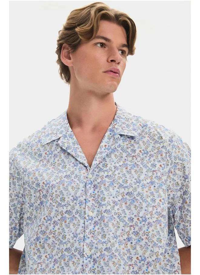 JUNE June Exclusive Men Short Sleeve Patterned Shirt White - Blue
