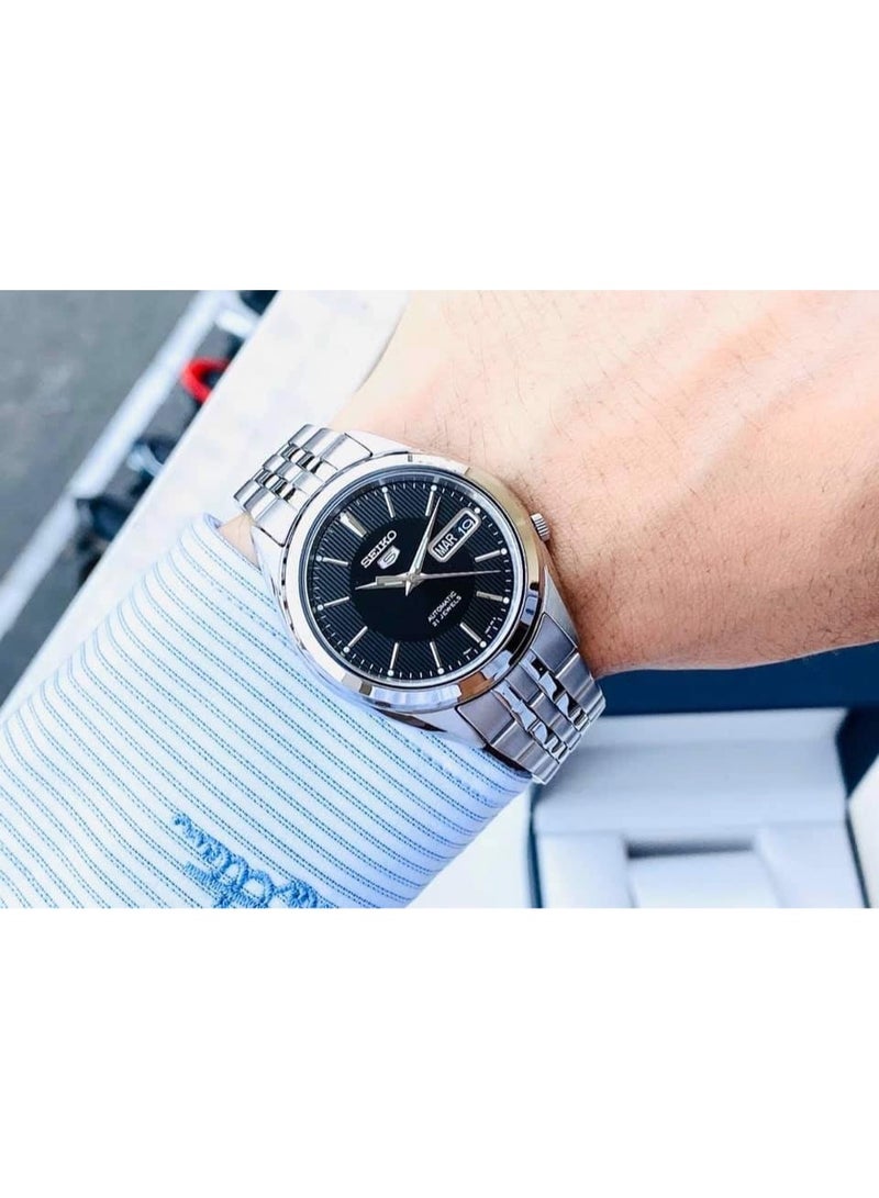 Seiko 5 SNKL23K1 Automatic Black Pinstripe Dial Stainless Steel Men's Watch - Image 3