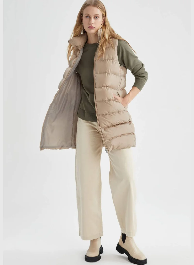 DeFacto Woman Regular Fit Zipper Outer Wear Vest